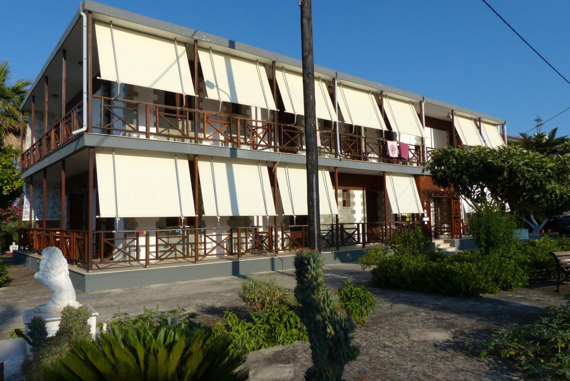 Circe Pansion Apartment Lixouri Exterior photo